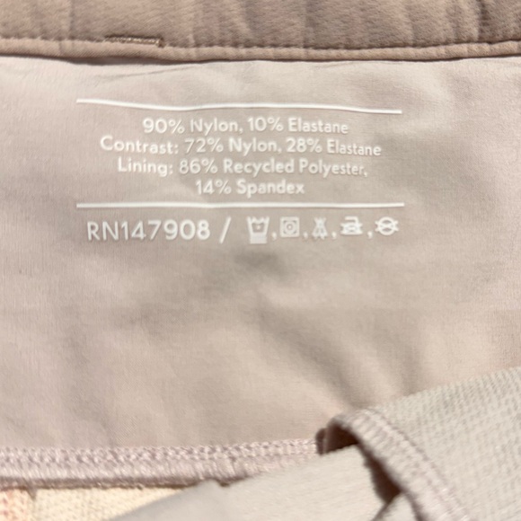 Outdoor Voices Rectrek‎ 3” Hiking Shorts in Nirvana Lace Seashell Sz XL - Picture 9 of 10